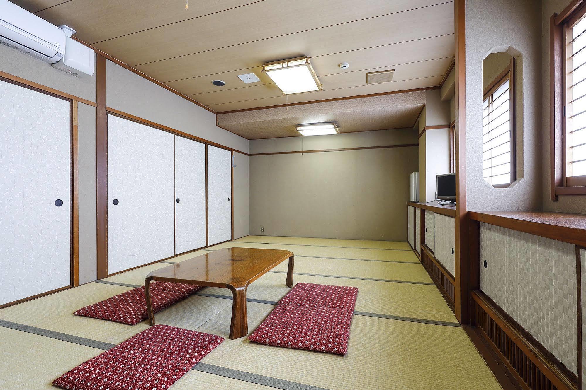 Azumaya Ryokan เกียวโต ภายนอก รูปภาพ